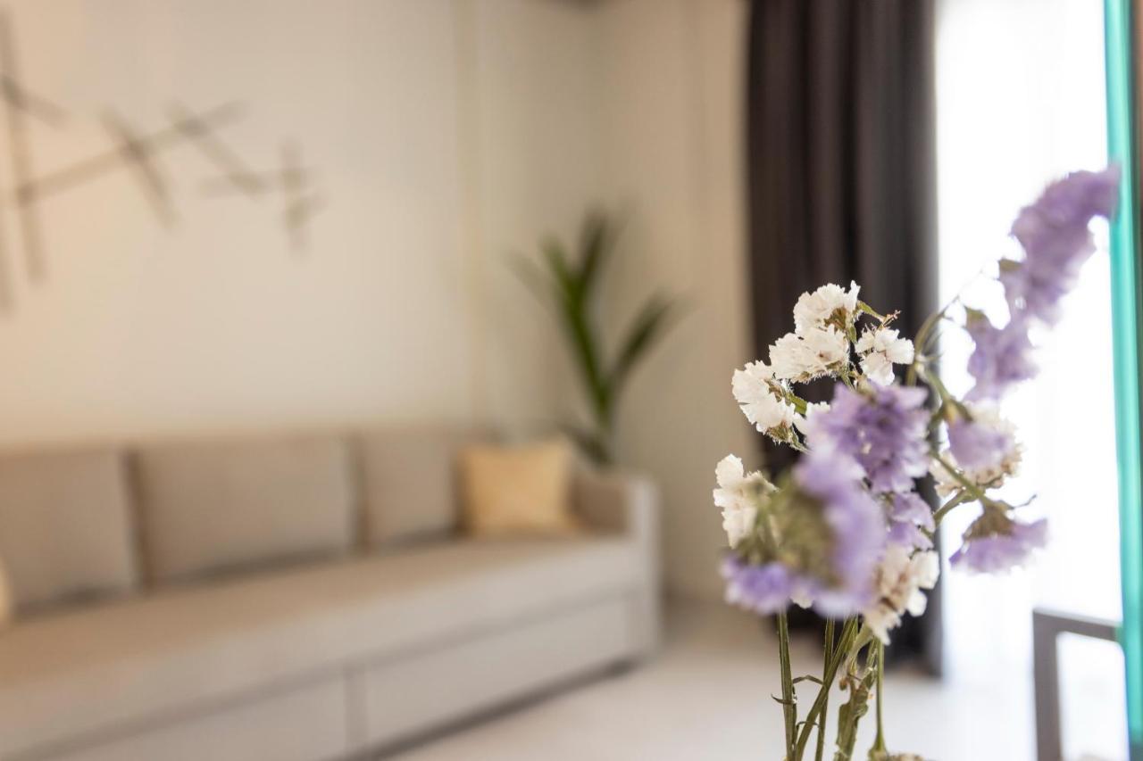 Noemie Premium Holiday Apartments Pefkochori Bagian luar foto
